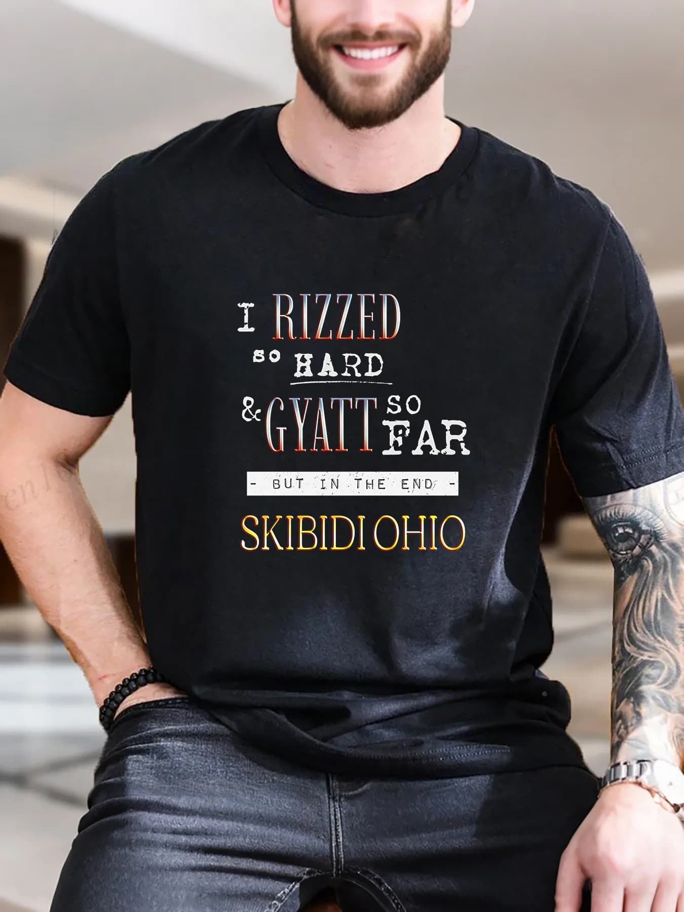T-shirt stampata in cotone da uomo di nuova moda di arrivo Design di testo alla moda Casual versatile traspirante comoda maglietta estiva indispensabile