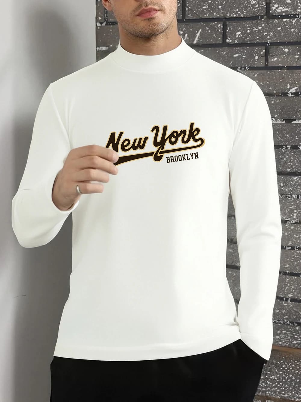 New York Brooklyn T-shirt printed by men in winter fleece Top slim fit warm half turtleneck shirt touching men's casual dresses background