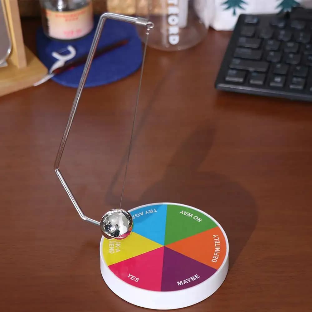 Selettore a Pendolo Magnetico, Decisore Dinamico, Decorazione per Scrivania e Casa, Sfera della Fortuna, Divertente Regalo Decorativo