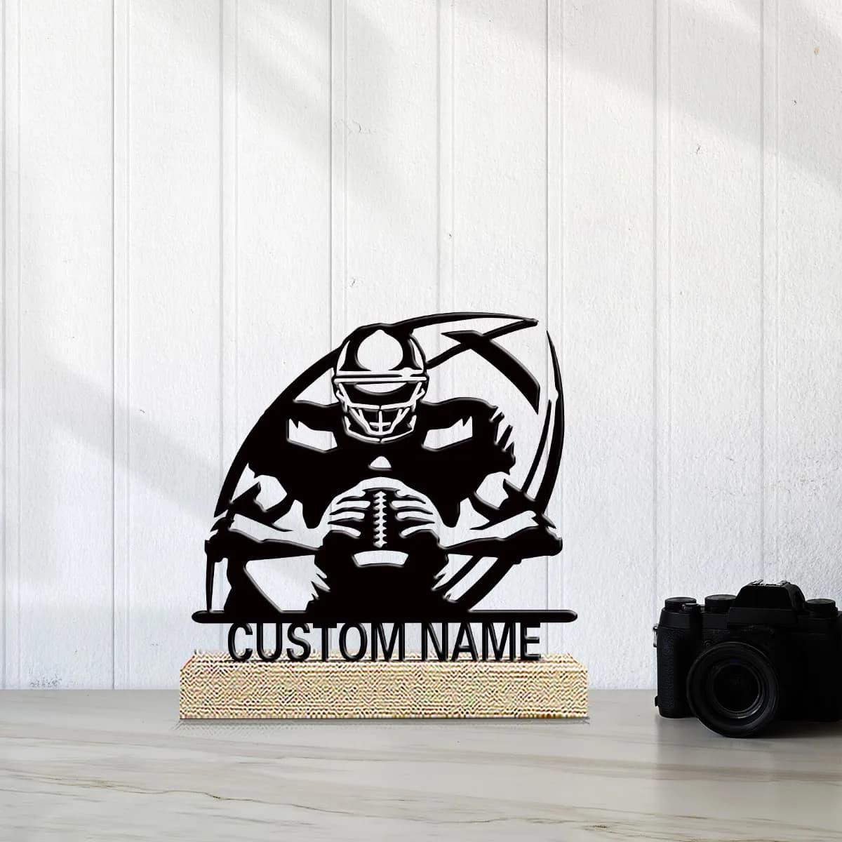 1pc Metal Desktop Decoration Custom Name Equipped with Wooden Base Art Decoration, Desktop Decoration