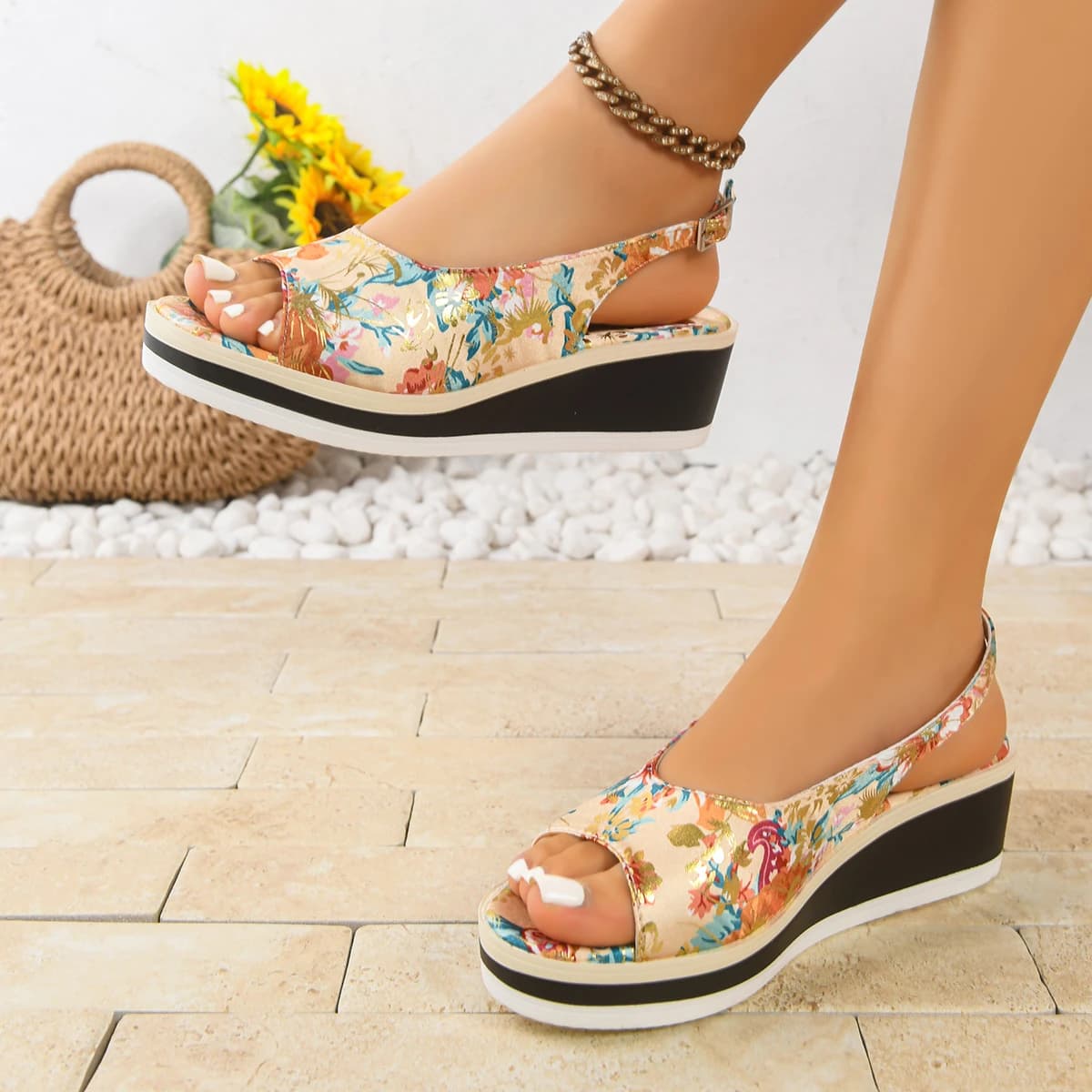Sandali Donna Casual con Zeppa, Comodi e alla Moda, con Fibbia Morbida, Punta Aperta, Fantasia Floreale, Sexy, Leggeri, Ideali per Banchetti - Offerta Speciale