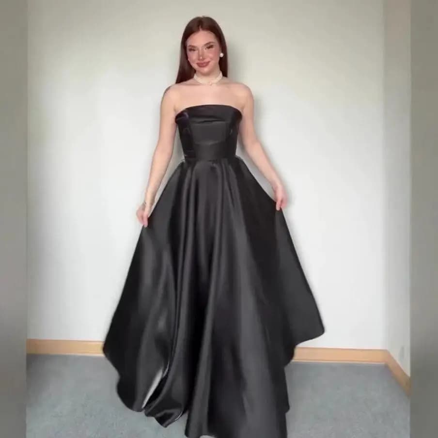 Elegante Abito da Sera Estivo 2024 da Donna, Stile Transfrontaliero, con Cintura in Vita, Senza Spalline, Linea ad A, Stile Ladylike