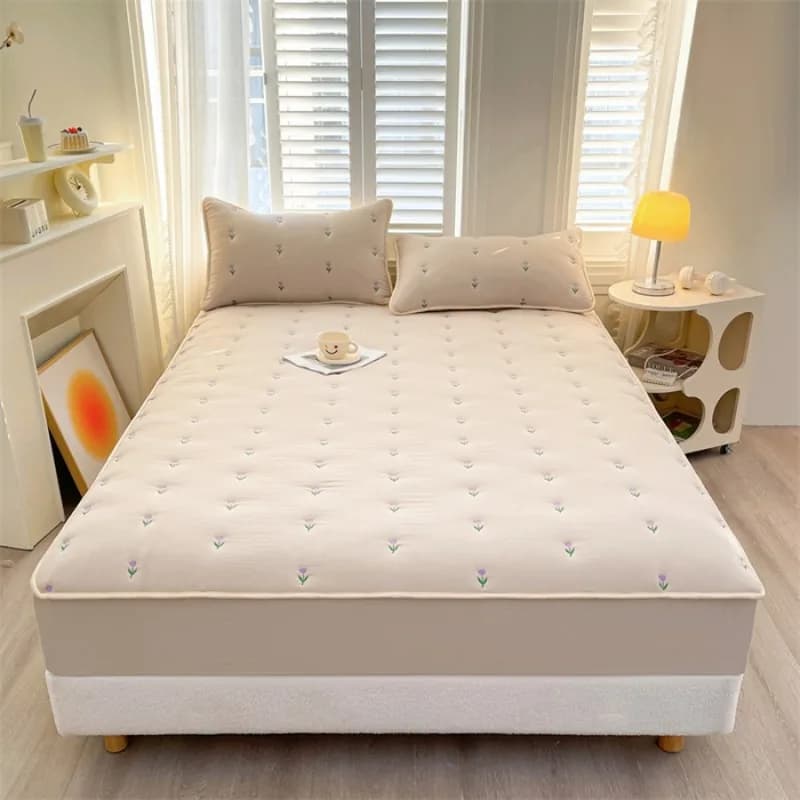 1pc Cartoon simpatico ricamo materasso in cotone lavato tipo materasso trapuntato letto singolo letto matrimoniale universale
