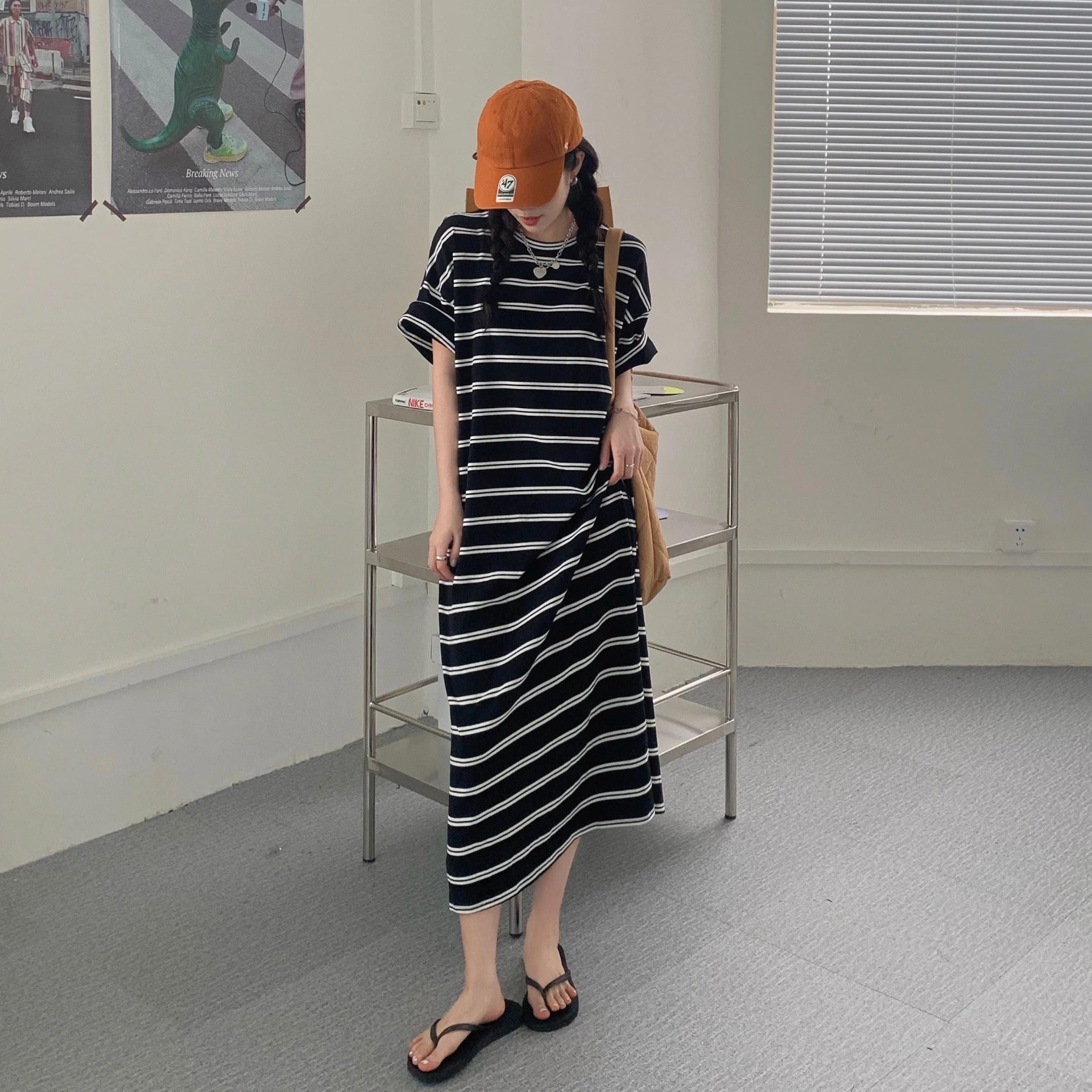 Abito Estivo a Righe a Maniche Corte da Donna, Vestito Comodo e Casual Lungo fino al Ginocchio con Spacco, Stile Trendy e Rilassato