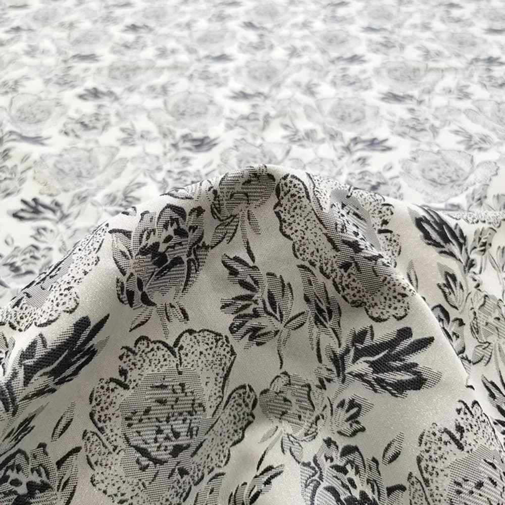 European Yarn-dyed Jacquard Fabric for Dress Brocade Windbreaker Three-dimensional Flower Clothing Cloth Diy Sewing By The Yard