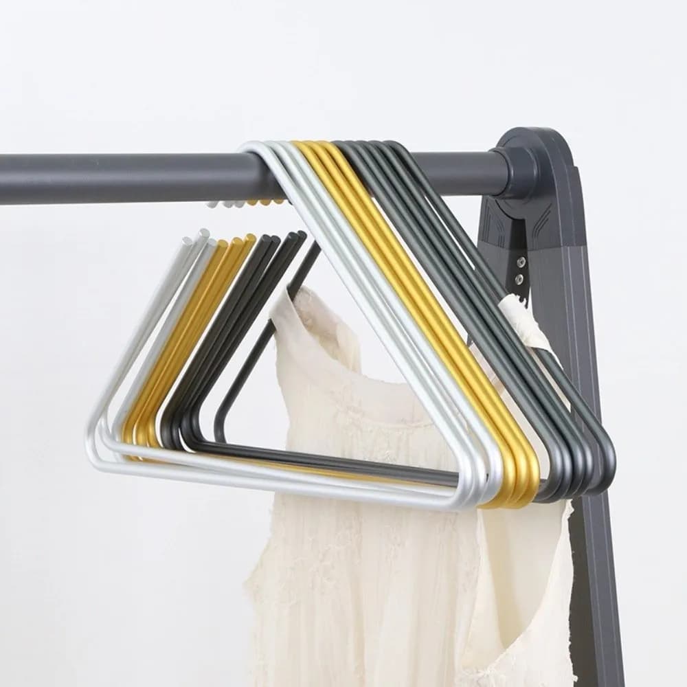5PCS Modern Non Slip Triangle Coat Hangers Rust-Proof Space-Saving Clothes Hangers Metal Sturdy Drying Rack Trouser Storage