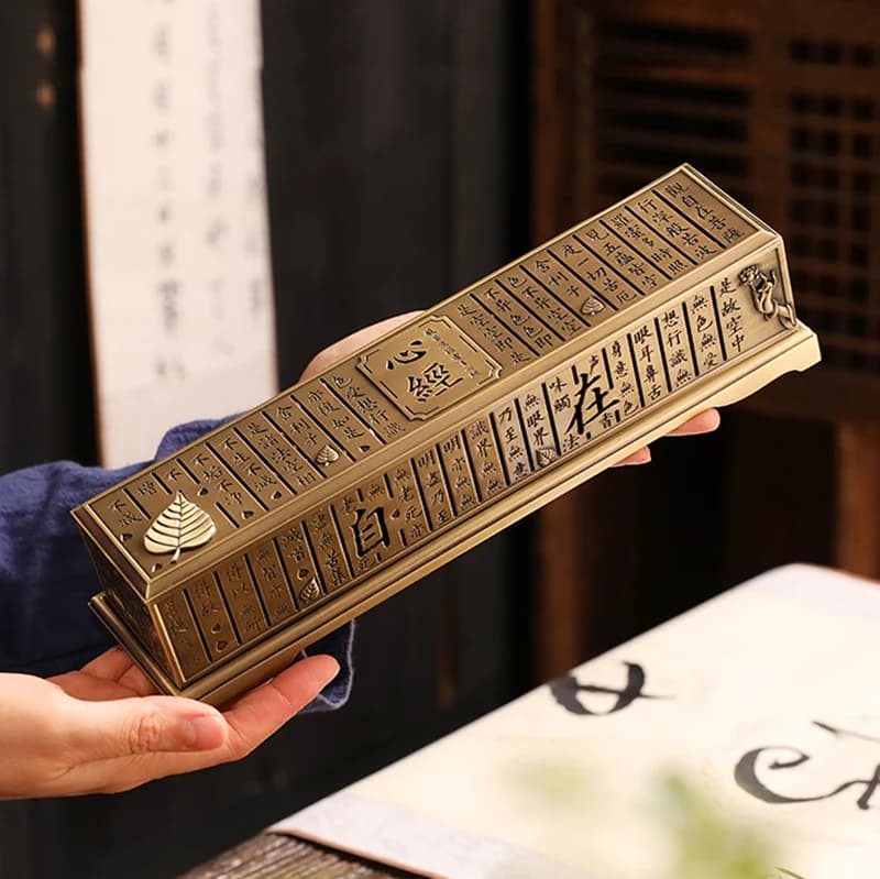 Y Zen Lega Bruciatore di Incenso Linea Bastoncini di Incenso Titolare di Grandi Dimensioni Prajna Paramita Cuore Sutra Incensiere in Metallo Base di Incenso in Legno di Sandalo