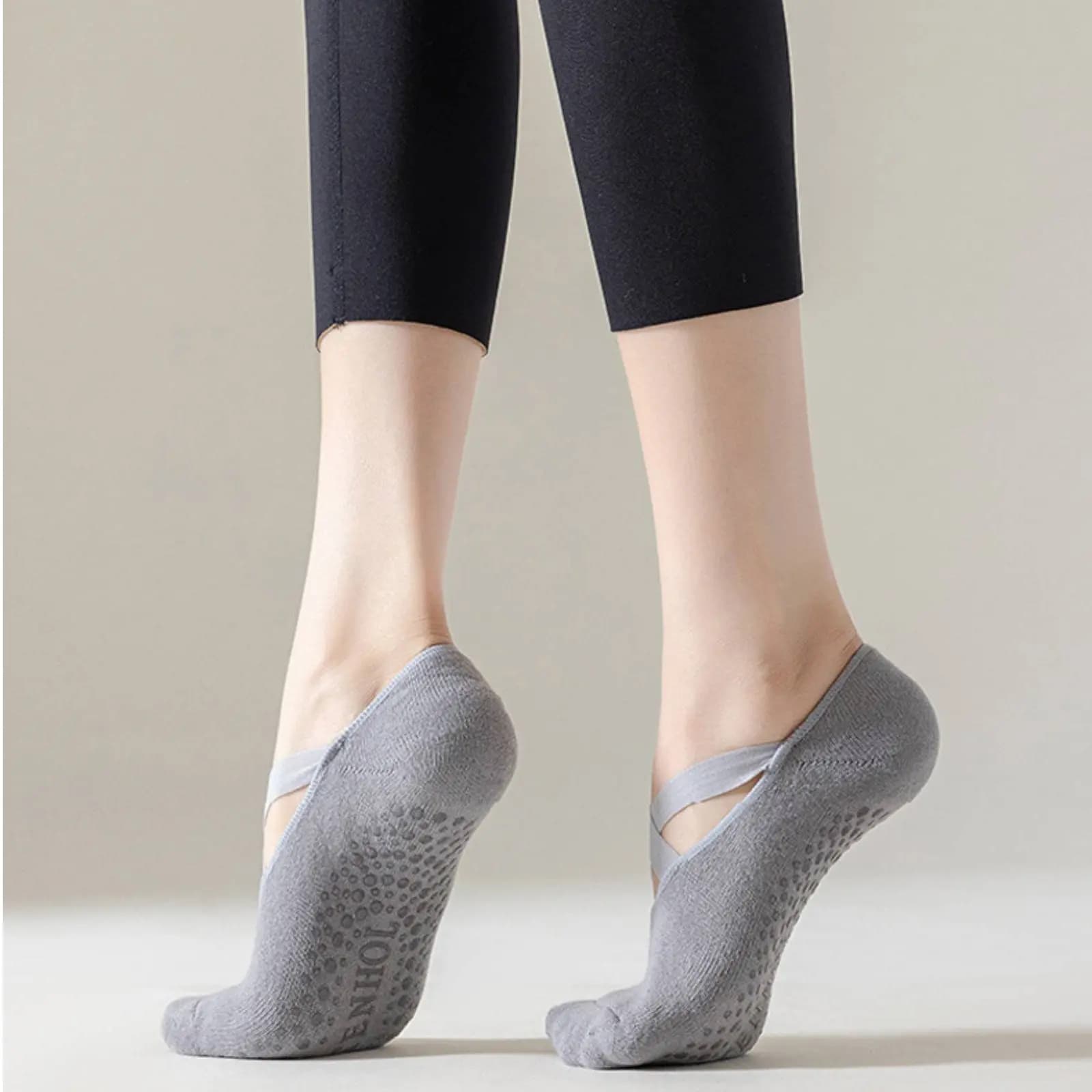 Non Slip Fitness Socks Breathable Non-Slip Pilates Socks Long-Lasting Hygienic for Gym