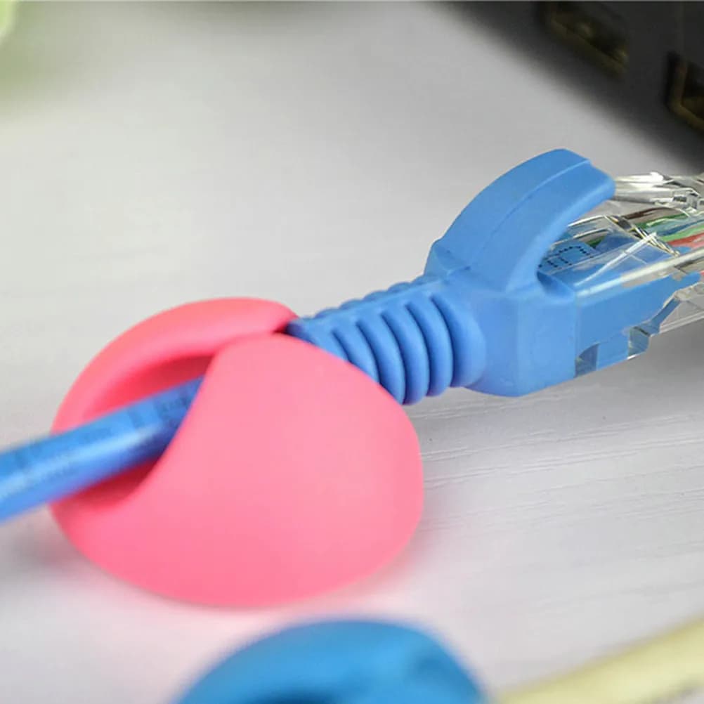 20 Pezzi Clip Organizzatore Cavi in Plastica Solida, Supporto Adesivo Forte per Gestione Cavi da Scrivania, TV, Computer, Telefono Cellulare