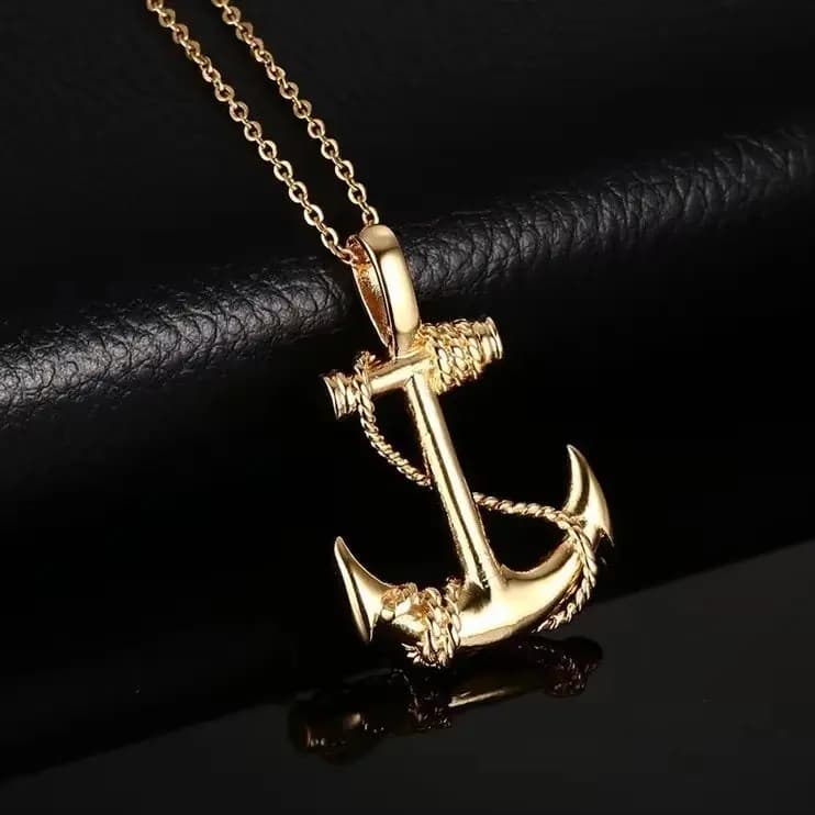 Collana con Ciondolo Ancora Stile 2026, Placcata Oro, Gioiello Popolare ed Elegante, Regalo Commemorativo per Uomini