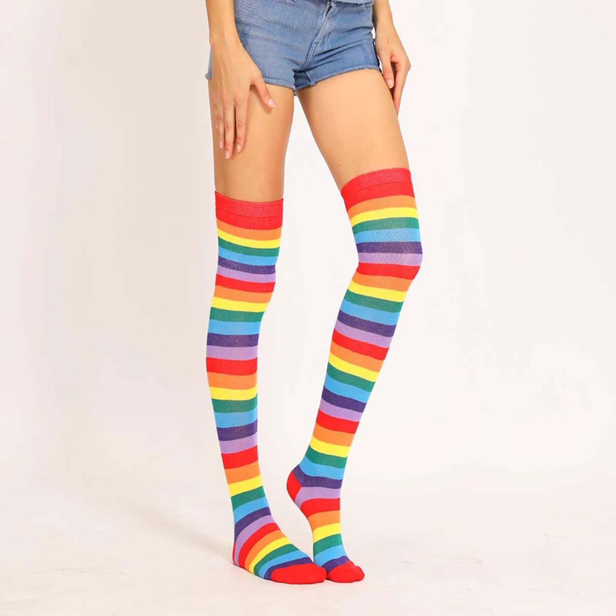 Calze stampate a righe lunghe sopra il ginocchio da donna alla moda calze di cotone con motivo colorato a righe alte per natale