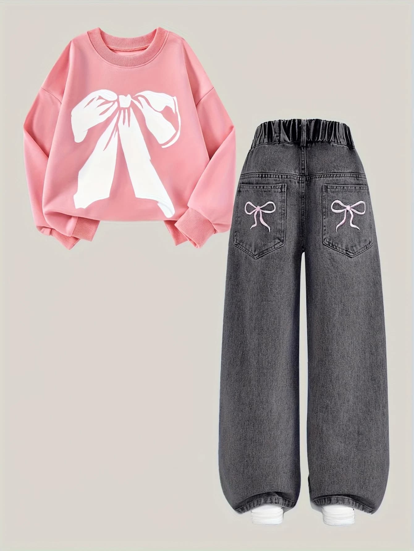 Felpa con cappuccio rosa da ragazza con motivo fiocco + set di pantaloni dritti in denim cucito con fiocco nero. Adatto a tutte le stagioni.