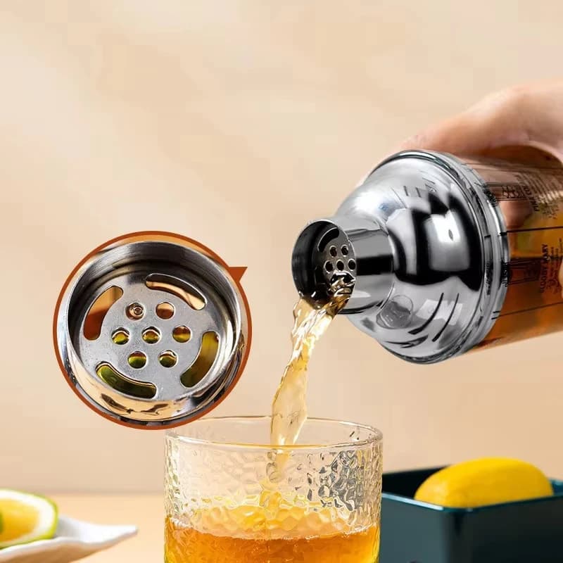 Strumento ideale per miscelare cocktail, per bar domestico e feste. Shaker per ghiaccio resistente con coperchio con filtro, perfetto per preparare cocktail e mocktail.