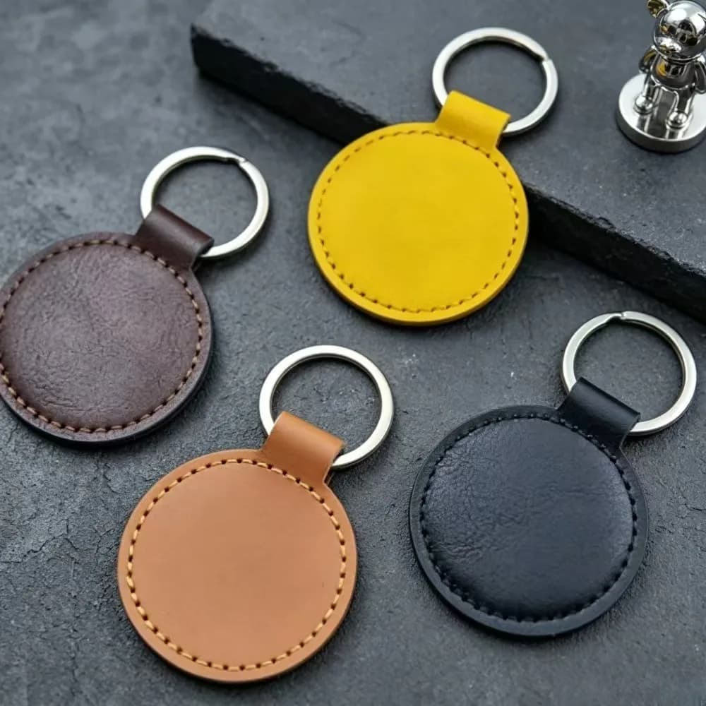 Portachiavi Rotondo in Pelle PU con Logo Personalizzato, Incisione Laser del Nome, Anello Portachiavi con Numero per Hotel, Regalo Aziendale per Lui e Lei