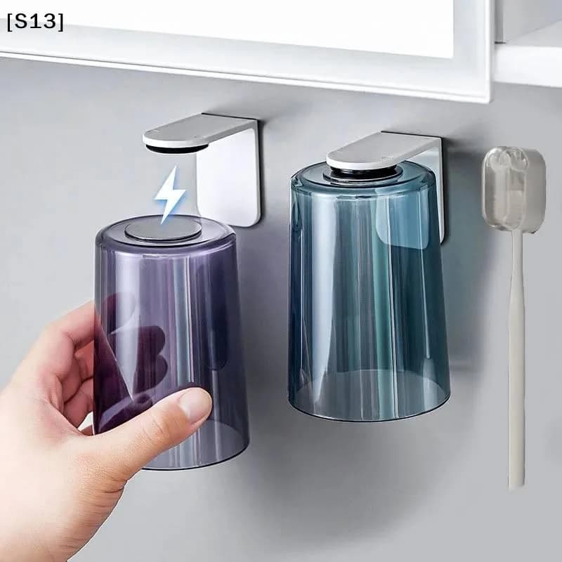Magnetic Back Flip Cup, Transparent And Simple Household Toiletry Cup, Wall-Mounted Toothbrush Cup, Toothbrush Holder Shelf[Q]Q@