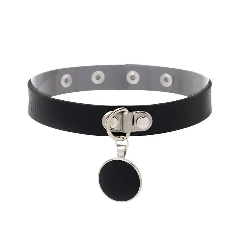20262026 Punk Rock Gotico Collana in pelle PU Cuore Rotondo Spike Rivetto Collare con borchie Collana a catena fatta a mano Gioielli per il corpo