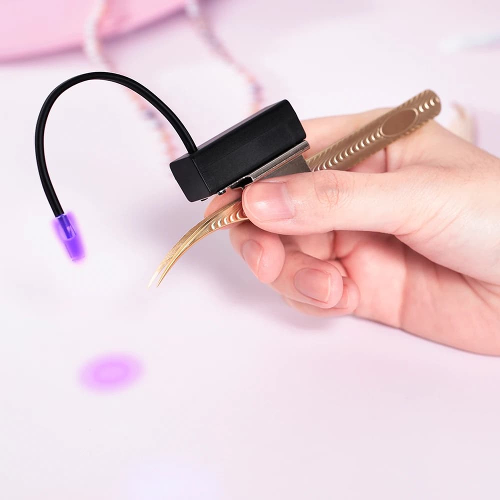 Pinky Leem 2025 New Design Portable Remote Control 405nm UV Lamp for Eyelashes on LED Grips Fake Eyelash Tool Grips Eyelash Tool
