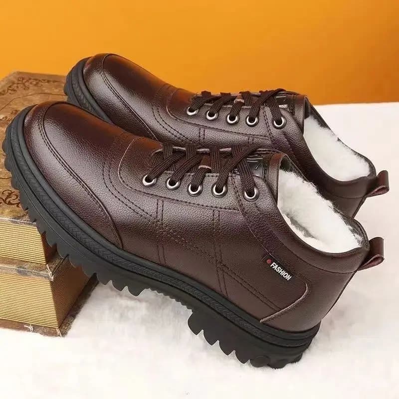 Stivali da Neve Casual Imbottiti da Uomo, Scarpe in Pelle per Esterni Antiscivolo, Nuovi Stivali Invernali da Uomo, Scarpe in Cotone Versatili e Imbottite