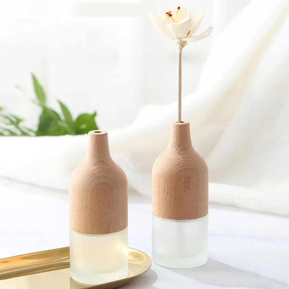 Glass Volatile Empty Bottle Refillable Creative Diffuser Bottles with Wooden Cap DIY Empty Essential Oils Containers Study