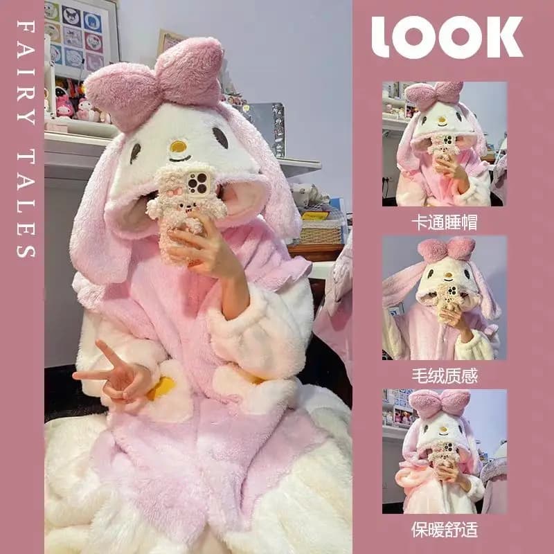 Kawaii Sanrio Flannel Hooded Robe for Women Hello Kitty/my Melody 3D Cartoon Nightgown Soft Warm for Winter Loungewear Cosplay