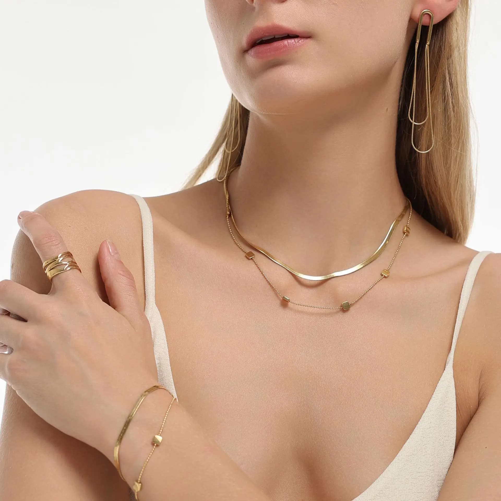 Keen on Set di bracciali con collana a doppio strato in acciaio inossidabile Selezione di accessori alla moda hip-hop Regalo di design alla moda