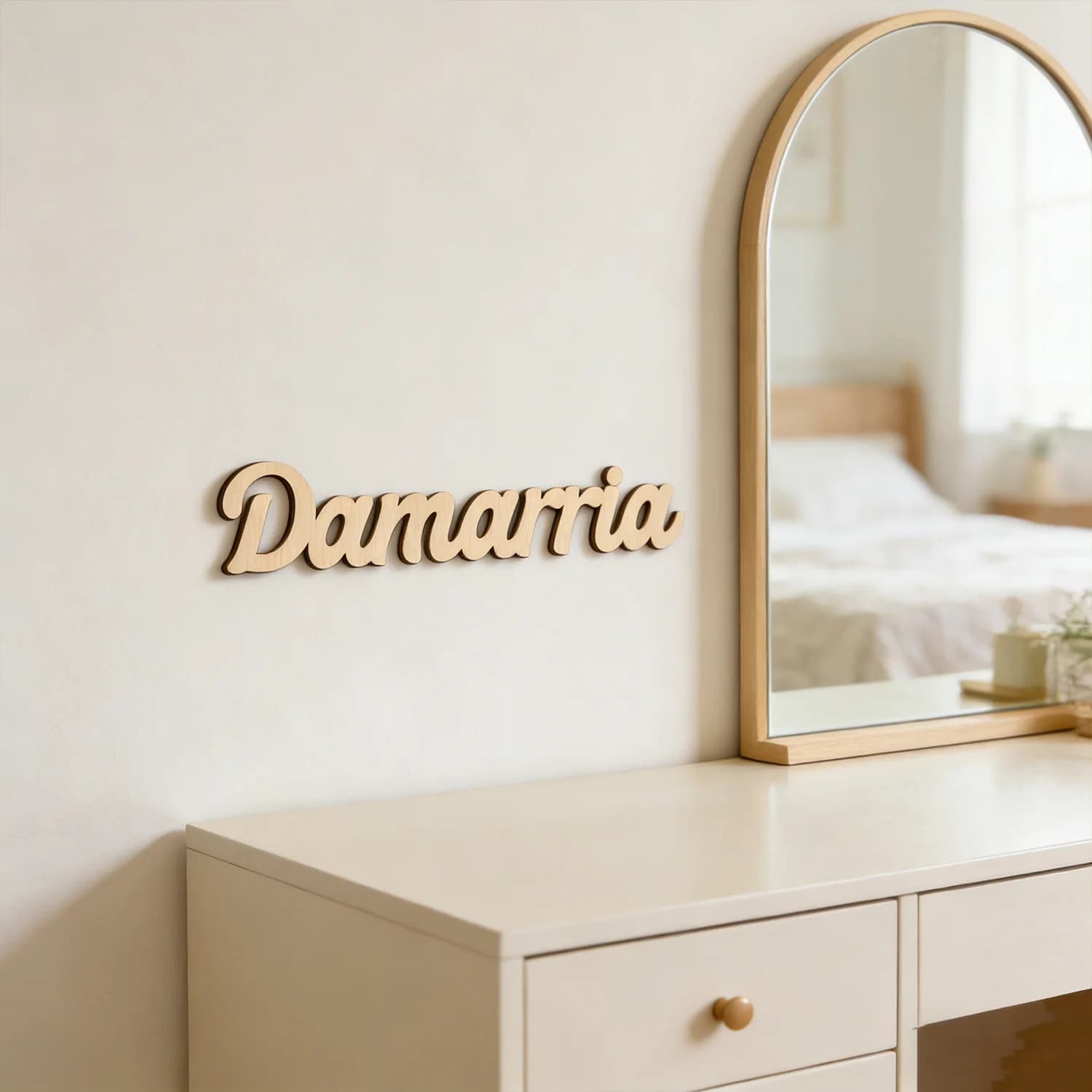 1pc Personalized custom wooden surname brand, Custom content, no need for electricity Home decoration, unique customized gift