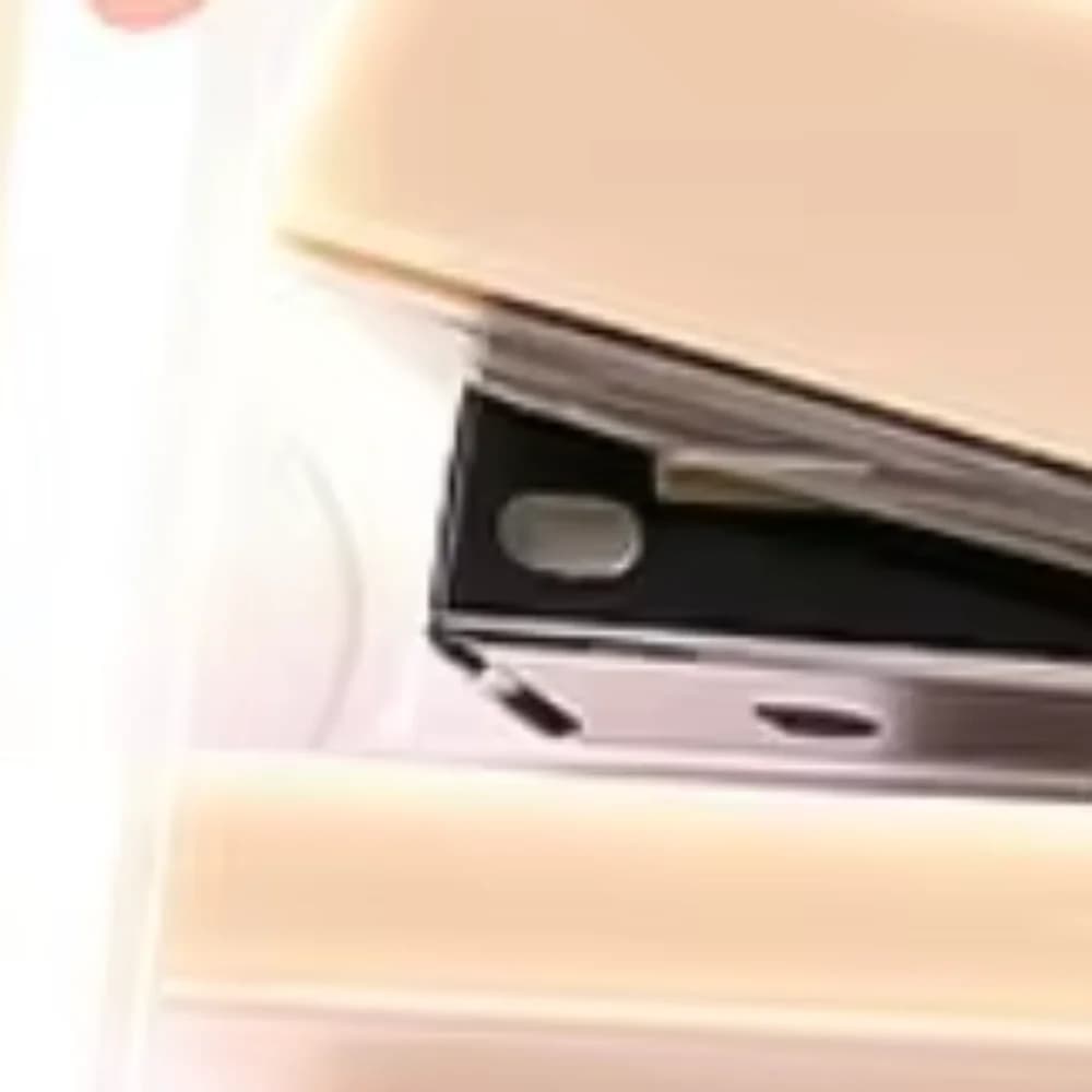 Cucitrice per cani bassotto/gatto nero Utilizza 24/6 graffette Cucitrice per carichi pesanti a risparmio di manodopera Mini cucitrice manuale portatile portatile
