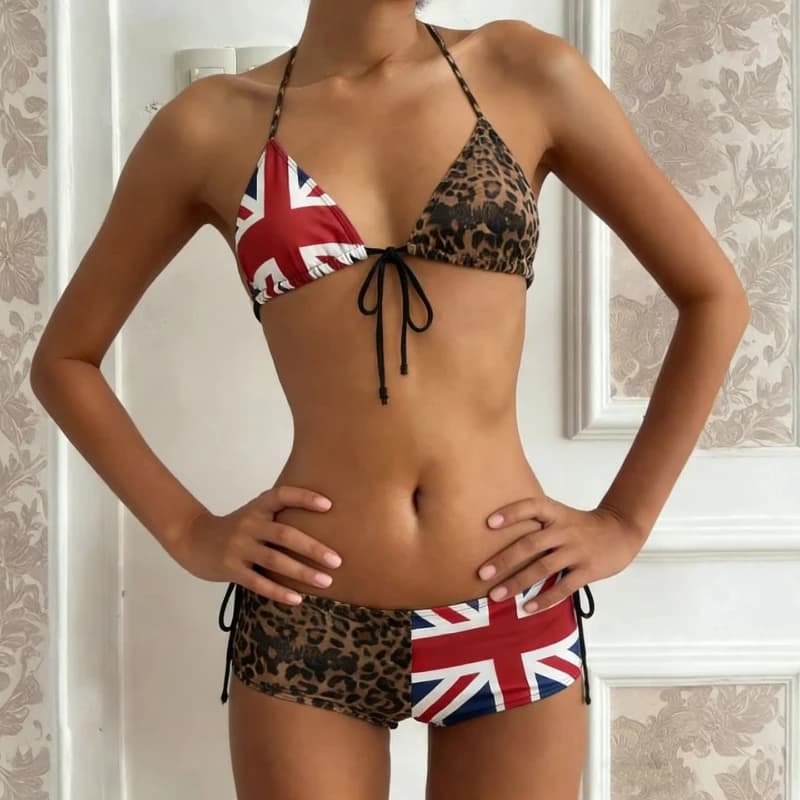Sexy Bikini Stile Spice Girl, Moda Estiva Americana, Stampa Leopardata e Bandiera, Set Due Pezzi con Spacco, Stile Harajuku per Vacanze al Mare