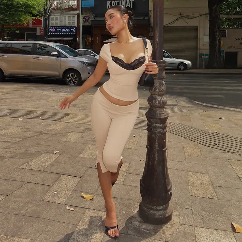 Women Fashion Solid 2 Piece Set Sexy Low Chest Short Sleeve Backless T-shirts Crop Tops + Skinny Calf Length Pants Casual Suits