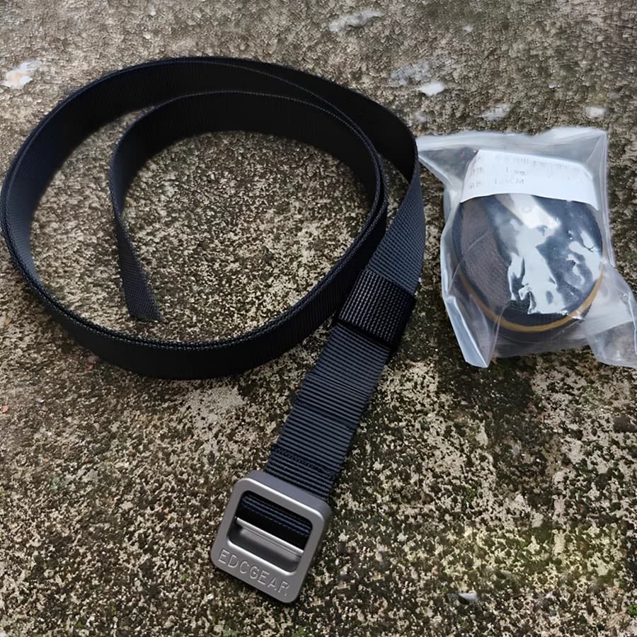 Cintura da uomo con bottone in lega di alluminio e lega di titanio EDC Strumenti EDC multifunzionali per esterni