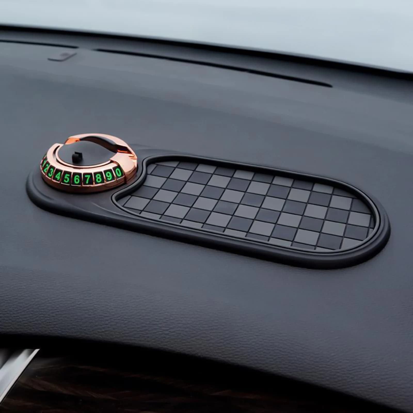 Tappetino Antiscivolo Universale per Auto, Porta Telefono, Organizer per Cruscotto con Clip per Occhiali da Sole e Slot per Tessera di Parcheggio per Organizzazione Interna Auto