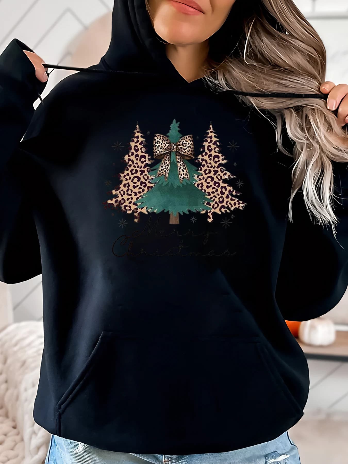 Christmas tree socks with cactus print Hoodie for cheerful and bright holidays Casual women's clothing Party outfit Black Plus Sizes