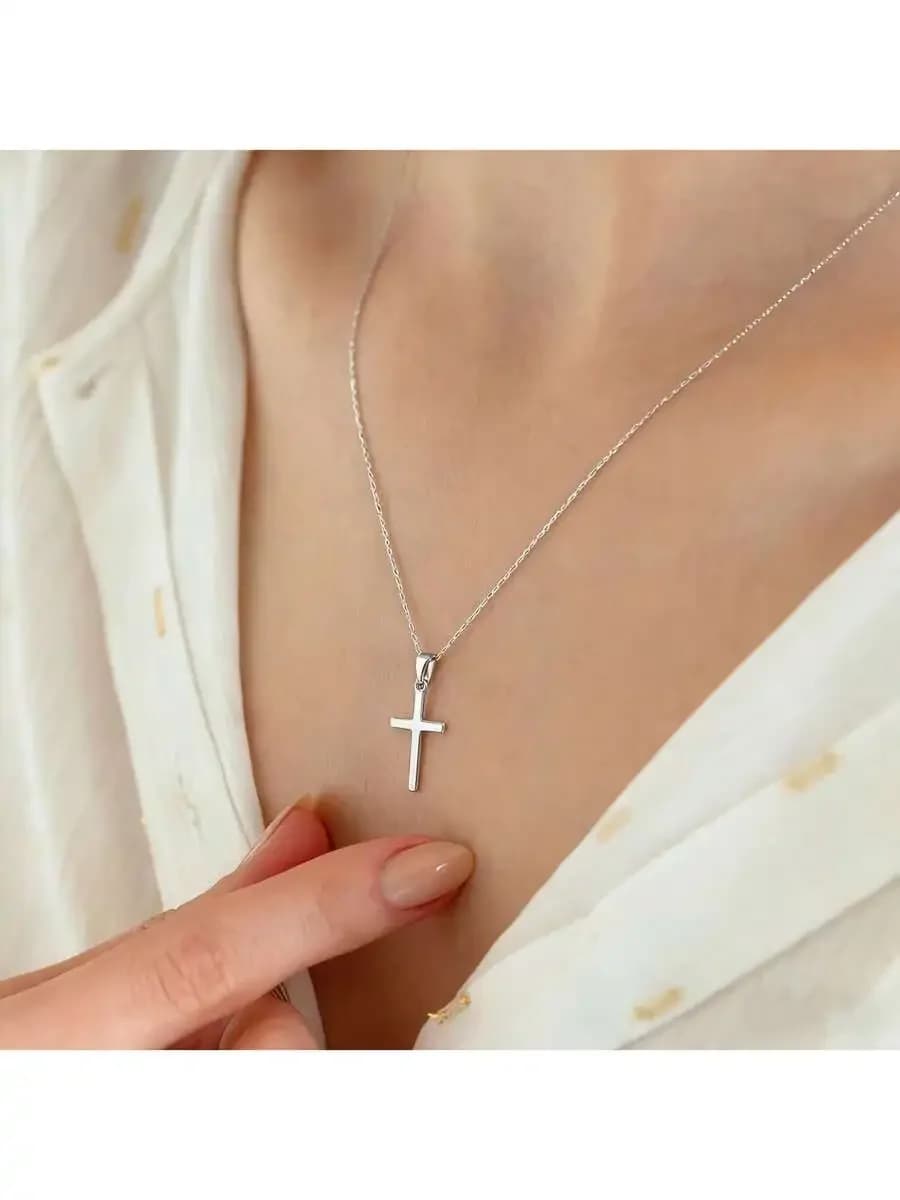 Elegant Cross Pendant Necklace For Women Stainless Steel Chain Casual Minimalist Jewelry