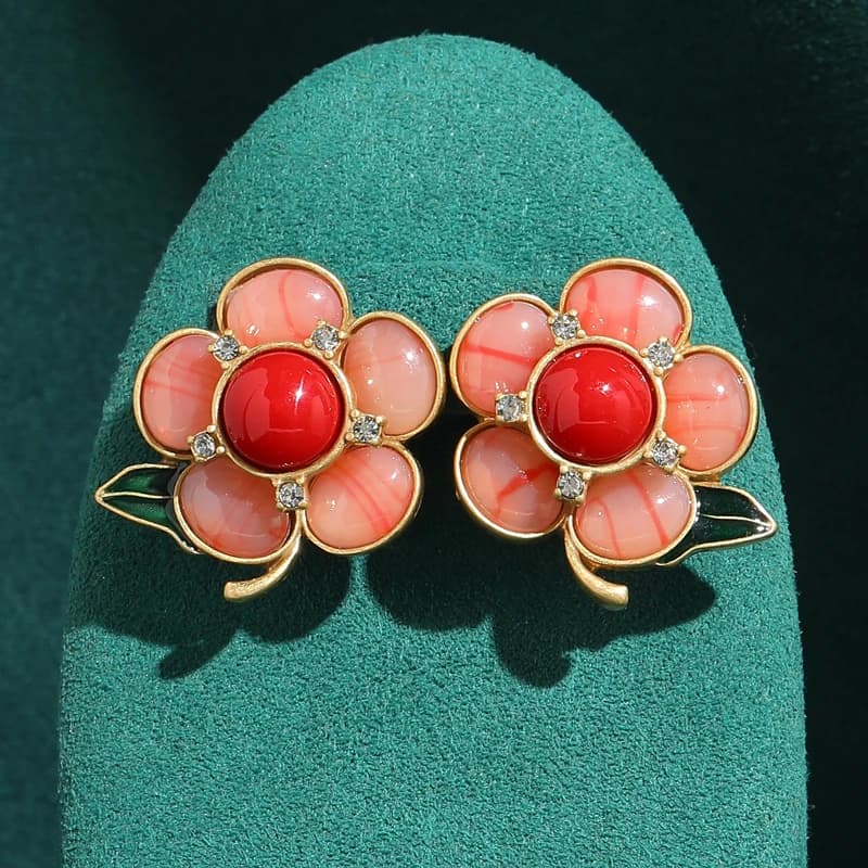 Vintage Natural Stone Pink Flower Stud Earrings For Girls 2026 Retro New Trends Jewelry Elegant Accessories Photograph Art Deco