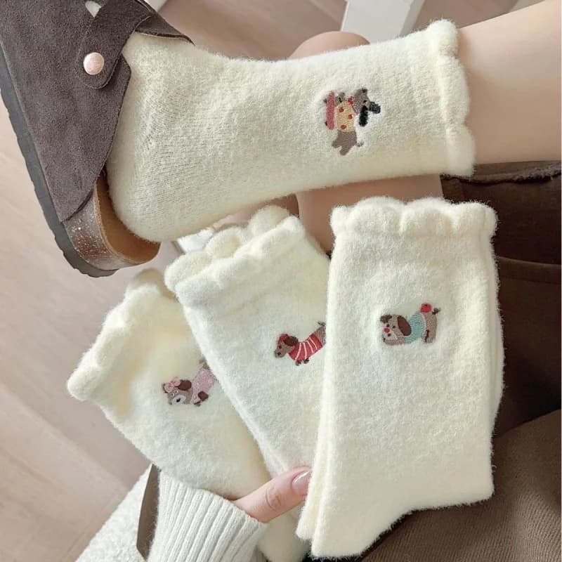 1 paio/4 paia nuovi calzini spessi e carini autunno inverno calzini caldi da donna bianchi calzini a tubo centrale in peluche di cartone animato