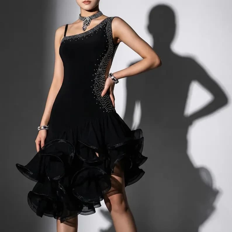 Nuovi Abiti da Ballo 2026, Vestito Latino Sexy, Costume da Donna per Sala da Ballo e Cabaret, Abbigliamento Elegante per Feste e Balli di Gala