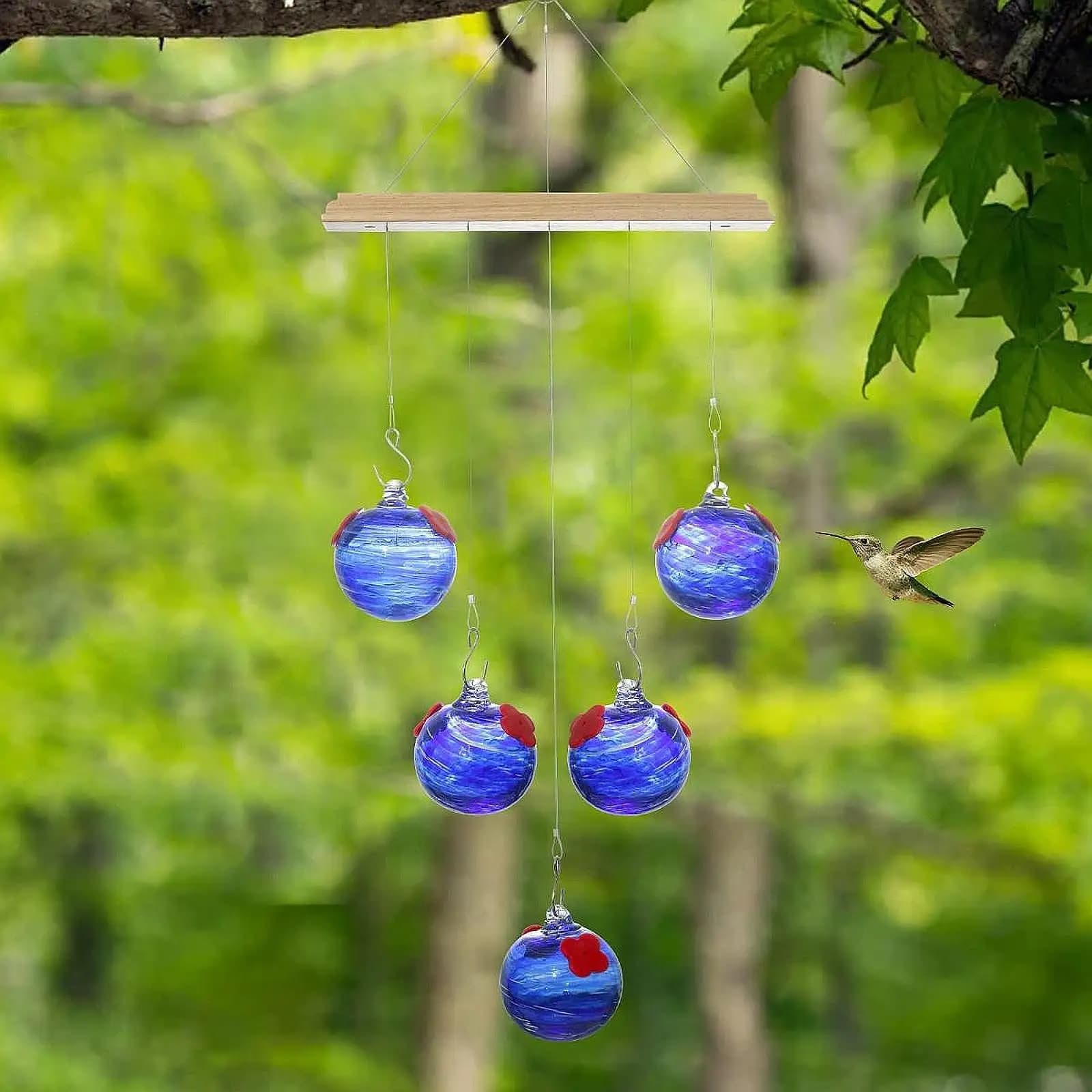Wind Chime Hummingbird Feeder Hanging Bird Feeder Water Food Container Feeding Station for Park Porch Mom Birdhouse Fence