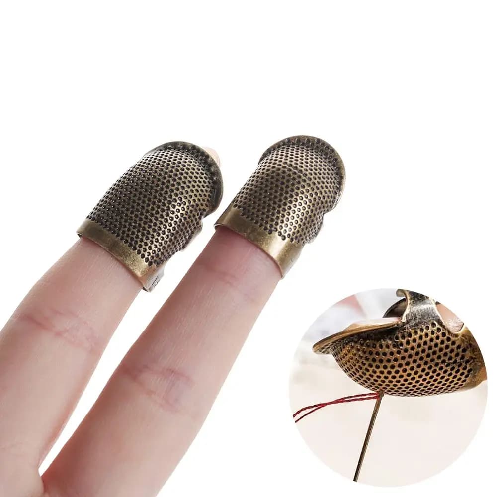 Home Handworking Vintage Gold Antique Ring Finger Protector Needle Thimble Metal
