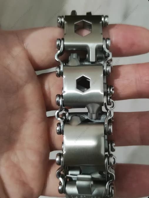 Bracciale multiutensile Accessori per cinturini di sopravvivenza per attrezzature da esterno selvagge da uomo