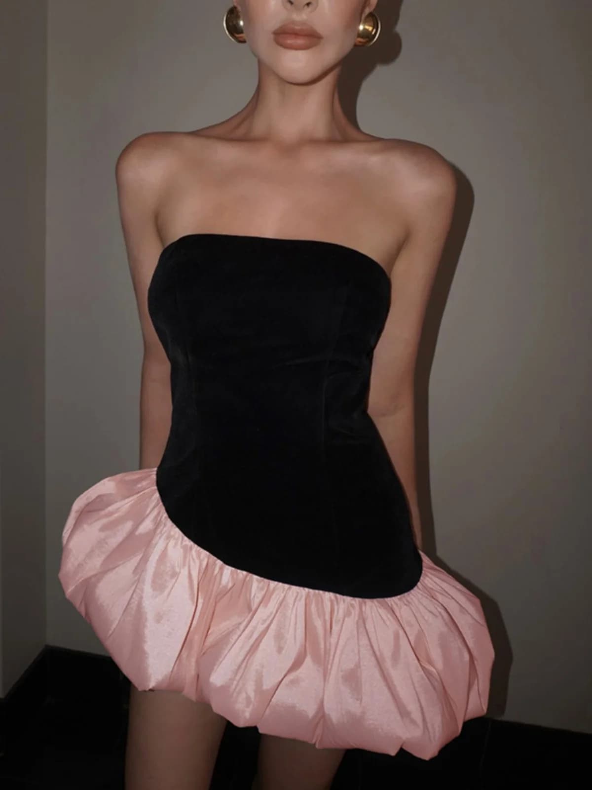 Sisjuly Retro Color Block Halter Dress Women's Spicy Style High Waist Polyester Short Skirt Sleeveless Autumn Winter Dress