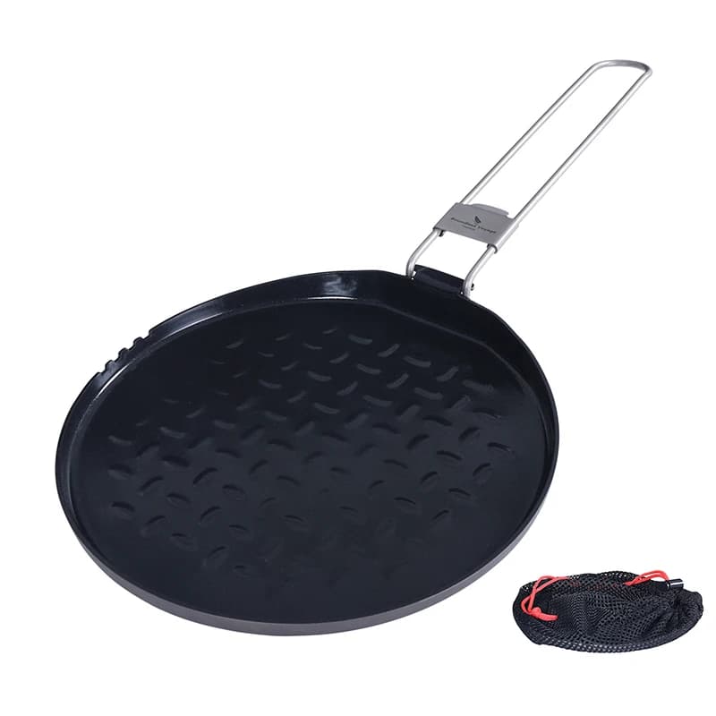 Padella antiaderente in titanio Boundless Voyage con manico pieghevole per campeggio, picnic, barbecue, cucina all'aperto, per uova e altri alimenti.