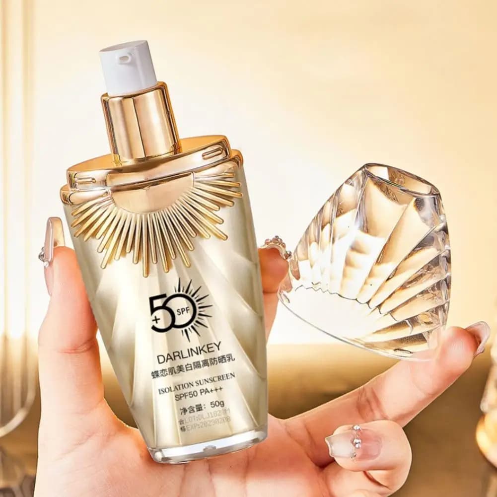 Solar cream 5 in 1 SPF50 PA+++ with Radiance Booster and basic make-up, daily illuminating protection for all skin types