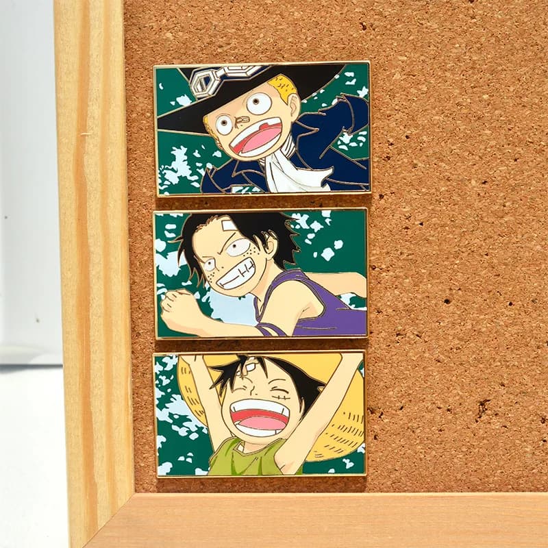 Ace Luffy Sabo Badges Japanese Anime ONE PIECE Pins Pendant Manga Metal Brooches for Bag Backpack Clothing Lapel Cosplay Decor
