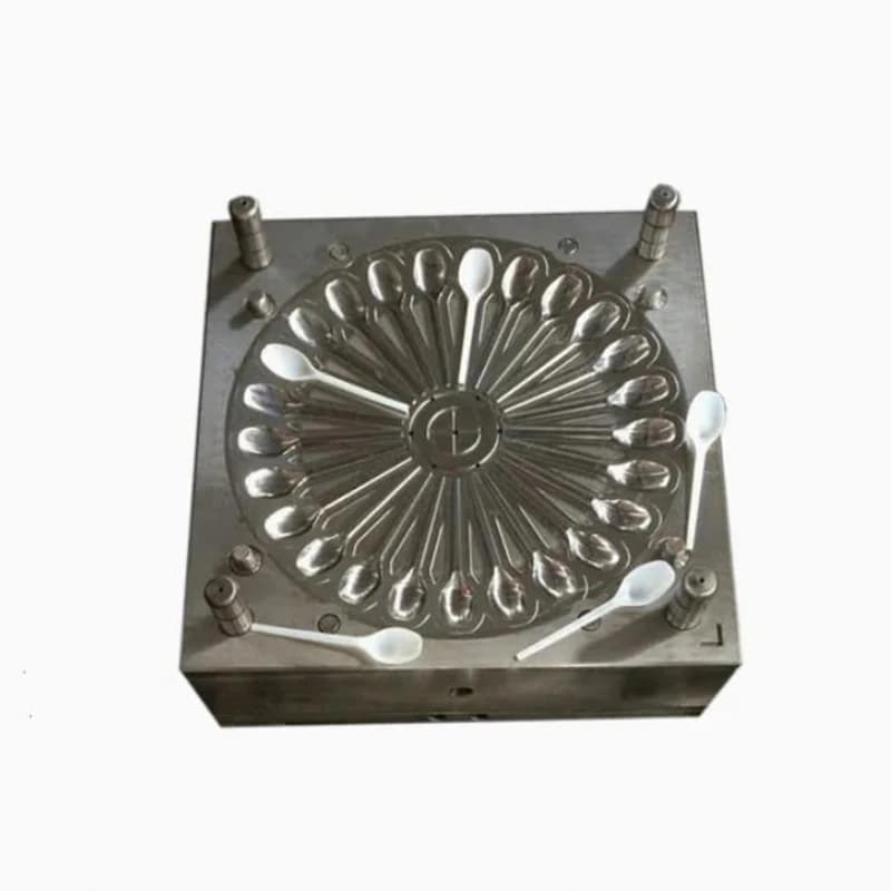 Production of metal molds for food containers, mass injection molding of dishes