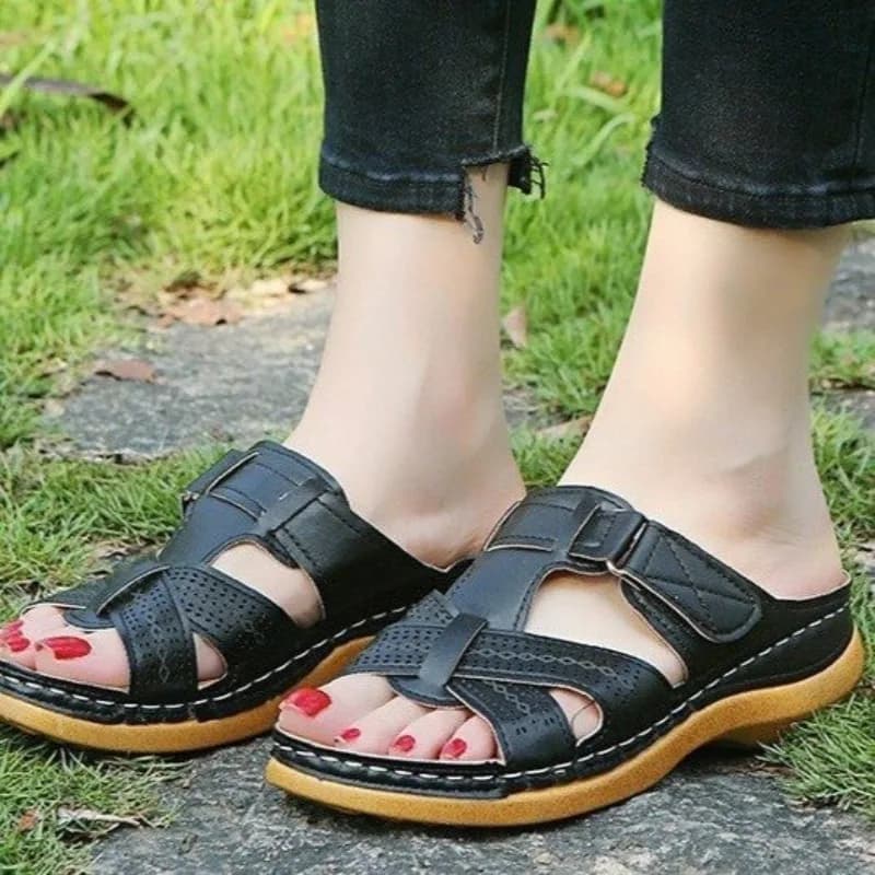 Sandali da donna casual 2025 Nuovi sandali con plateau per donna Scarpe da donna con zeppa Scava fuori scarpe leggere in velcro Sandalias De Mujer