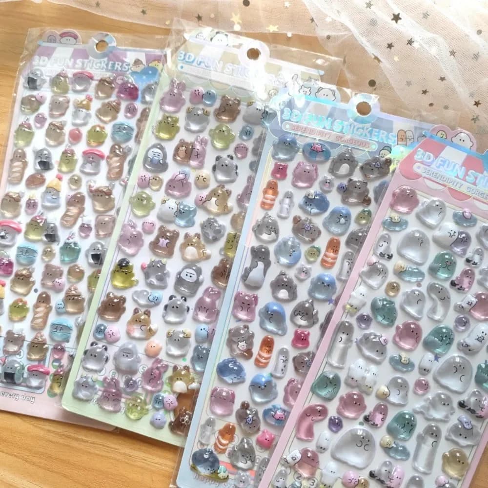 Simpatici adesivi fantasma 3D, decalcomanie cartoni animati Kawaii da 4 pezzi per decorazioni per telefoni e notebook