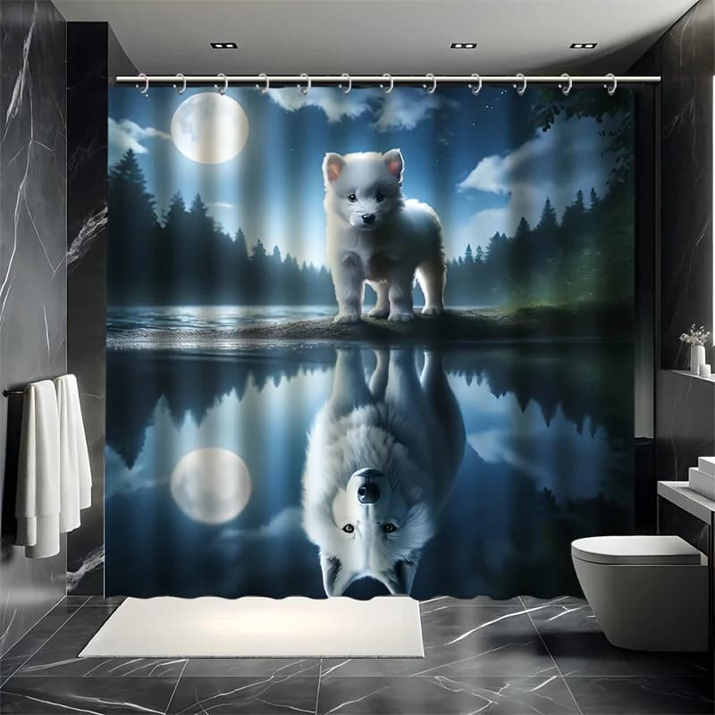 Set tenda da doccia modello lupo bianco - Design allegorico, 'Cucciolo al re lupo', tessuto in poliestere, arredamento moderno per il bagno