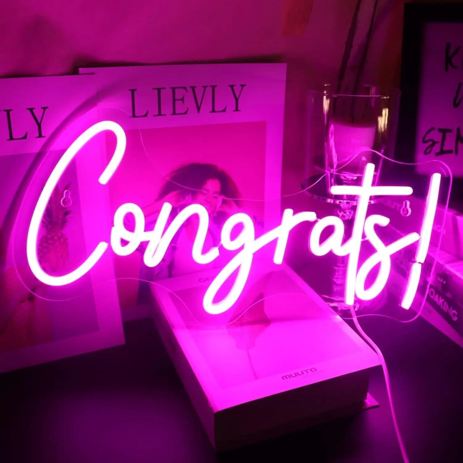 Insegna al Neon LED 'Congratulazioni' per Cerimonie di Laurea, Feste, Decorazione Casa, Bar, Caffetteria