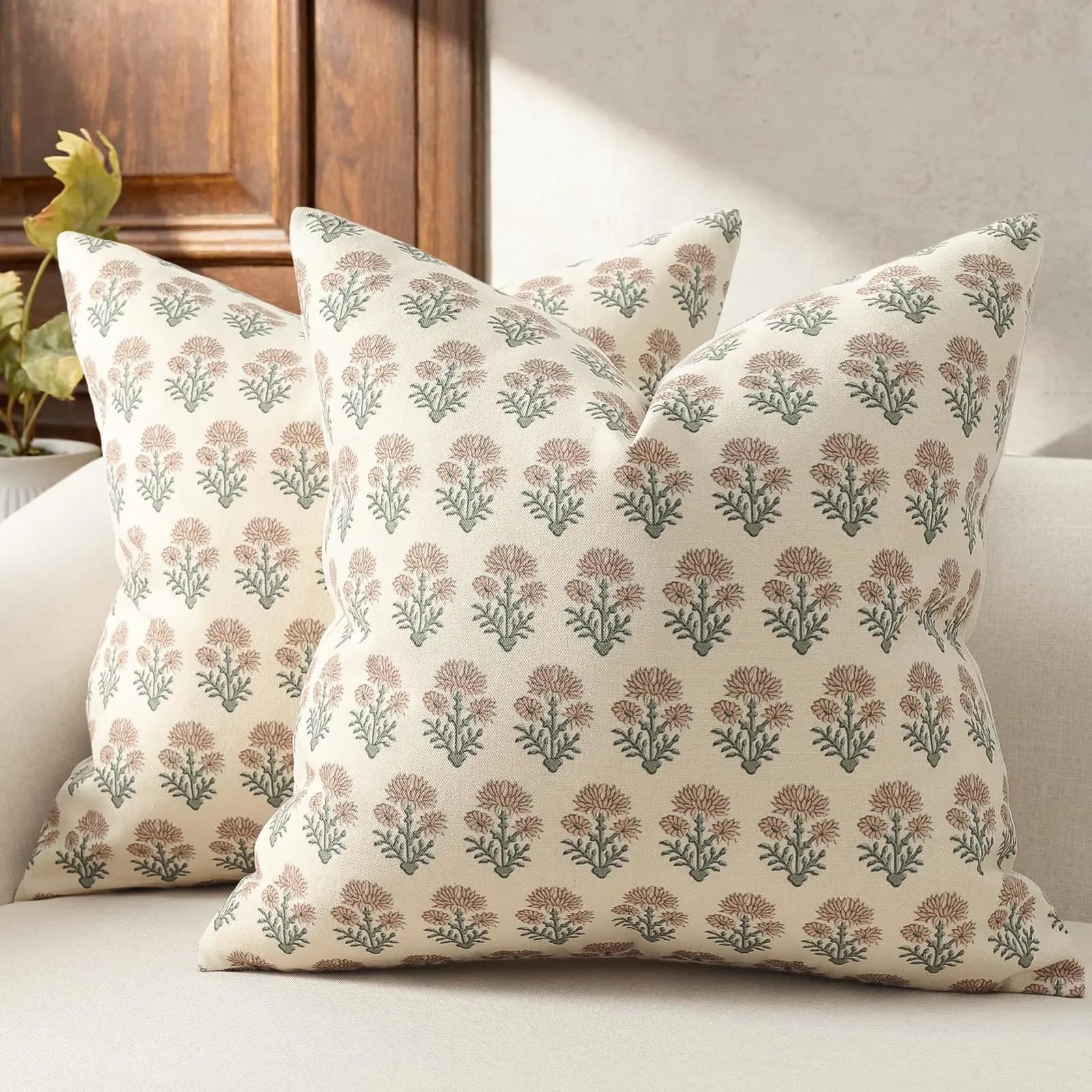 Farmhouse Floral Pillow Covers Set of 2,Country Botanical Throw Pillow Cover for Sofa Couch,Rustic Vintage Flower Cushion Covers