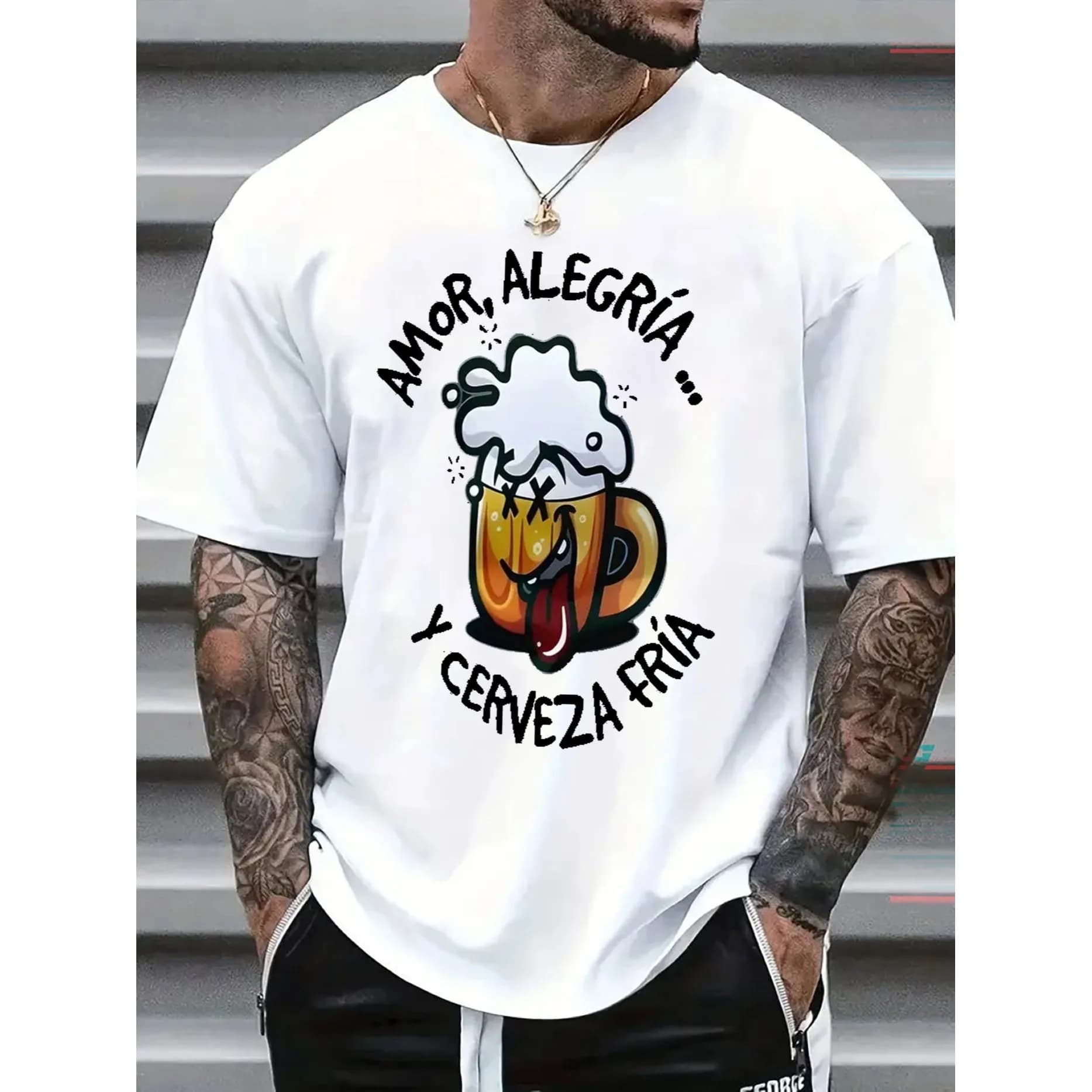 Divertente maglietta con stampa di lettere su tazza di birra, t-shirt da uomo con grafica, casual, girocollo, a maniche corte, in cotone